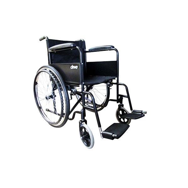 Silla de ruedas neumática c/asiento de 18” y rines de rayos, Drive